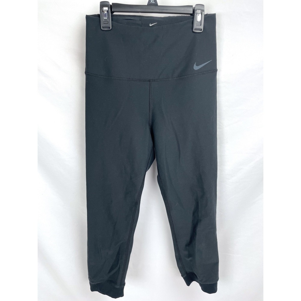 Nike Pants Womenโ MEDIUM Black Power Legend Cropped Compression Leggings Capri